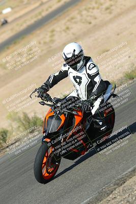 media/Oct-16-2022-TrackXperience (Sun) [[236a00b5b6]]/Group 3/session 2 turn 11/